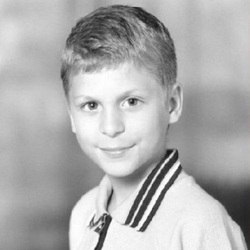 ستيف جوبز في طفولته