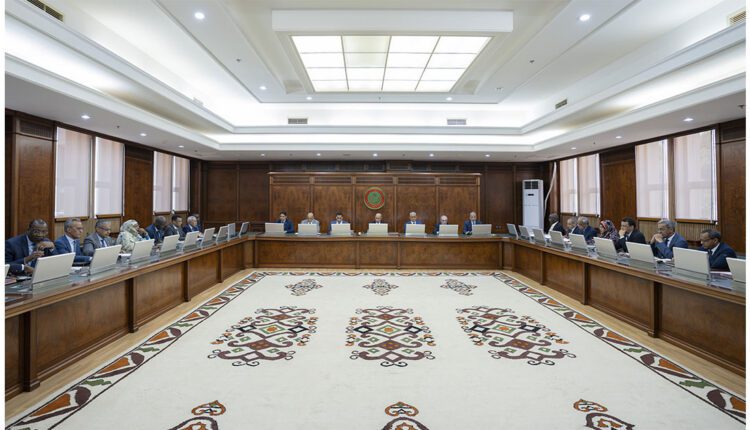 الحكومة تصادق على مرسوم يعدل بعض ترتيبات المرسوم القاضي بإنشاء جائزة رئيس الجمهورية للأعمال التطوعية