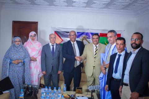 سفير دولة فلسطين يؤدي زيارة لحزب الإصلاح