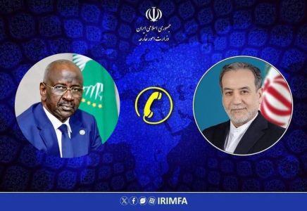 اتصال هاتفي بين وزير الخارجية الموريتاني ونظيره الإيراني